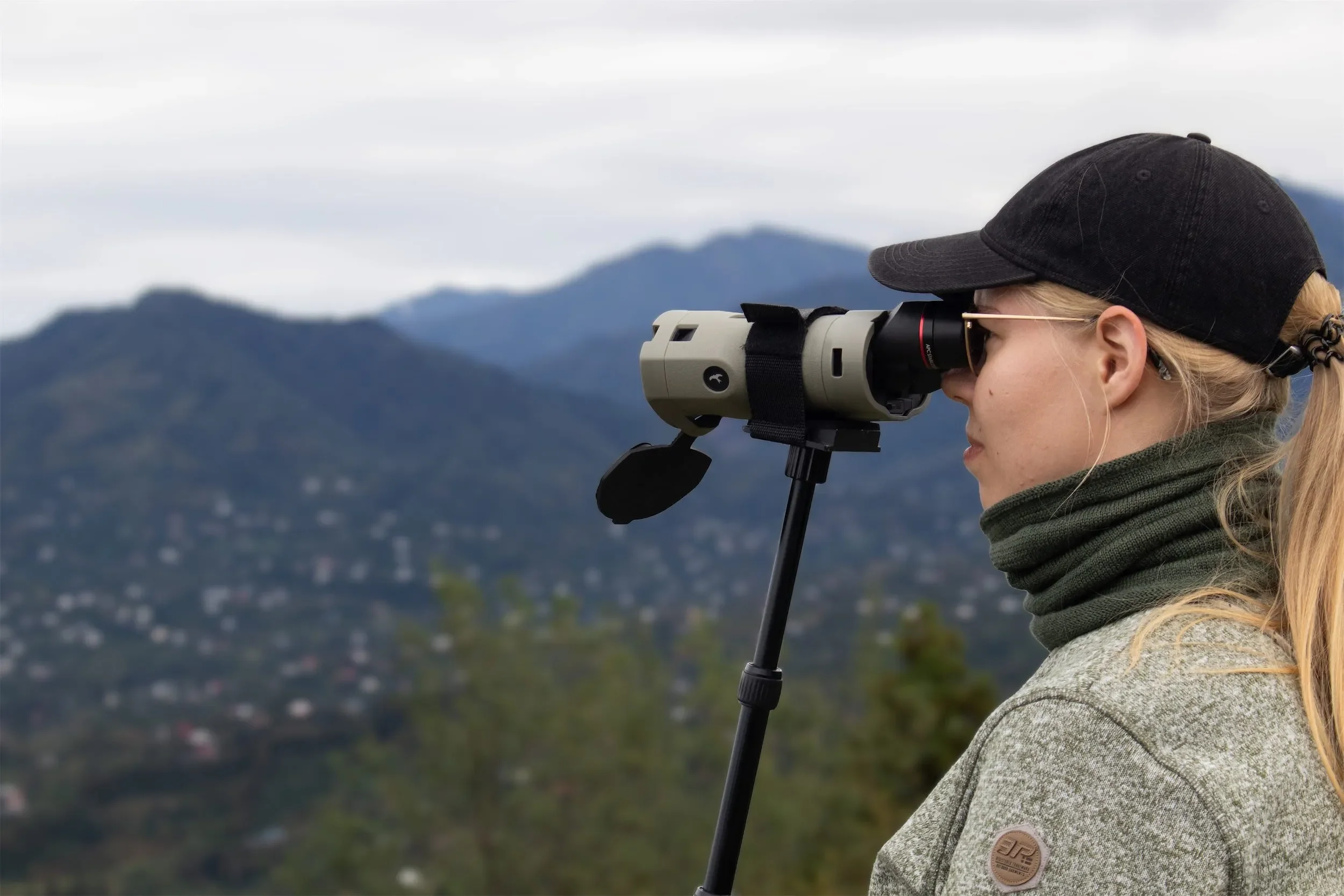 Kite Optics stabilised binoculars used by a BRC volunteer