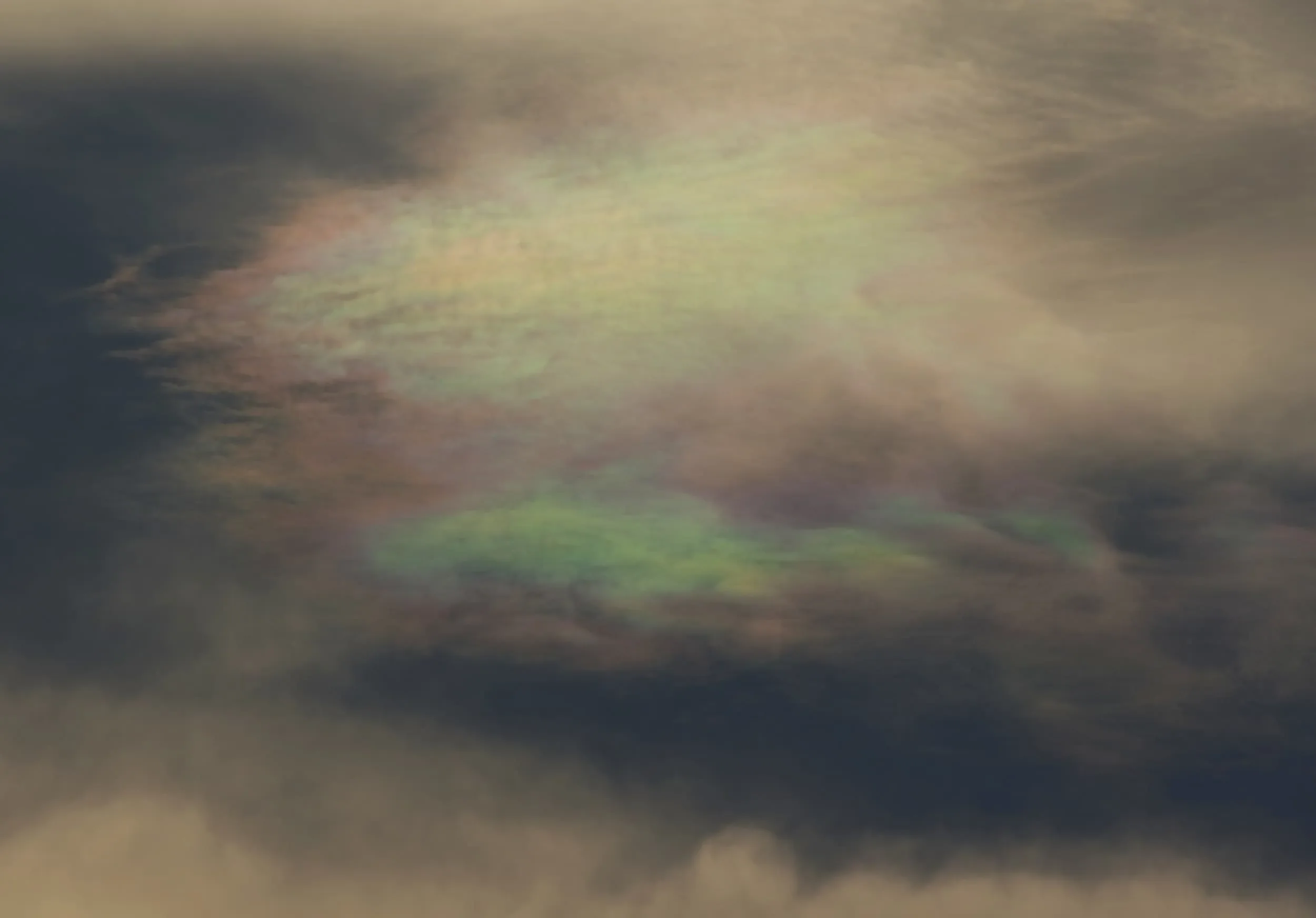 Cloud iridescence over Little Ginger